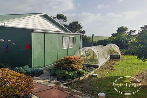 Photo of property in 7 Te Opi Road East, Whakapirau, Maungaturoto, 0583