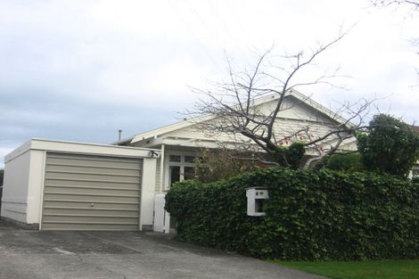 Photo of property in 4 Guthrie Street, Waterloo, Lower Hutt, 5011