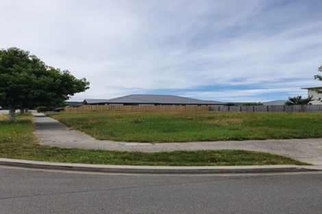 Photo of property in 18 Blackadder Road, Pegasus, 7612