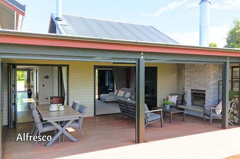 Photo of property in 67 Lomond Grove, Acacia Bay, Taupo, 3385