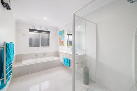 Photo of property in 250 Mairehau Road, Burwood, Christchurch, 8083