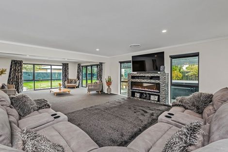 Photo of property in 6b Heritage Close, Rolleston, 7614