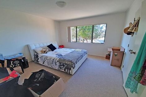 Photo of property in 15 Orchard Road, Browns Bay, Auckland, 0630