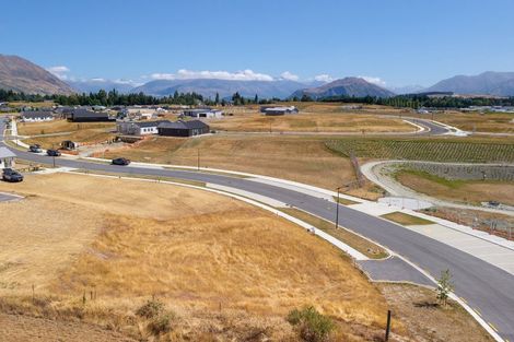 Photo of property in 74 Avalon Station Drive, Wanaka, 9305