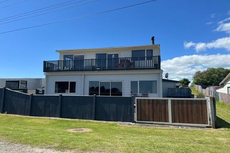 Photo of property in 7 Carter Crescent, Foxton Beach, Foxton, 4815
