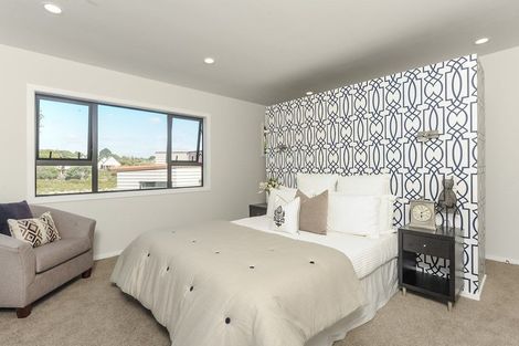 Photo of property in 2/31 Tamaki Drive, Pakuranga, Auckland, 2010