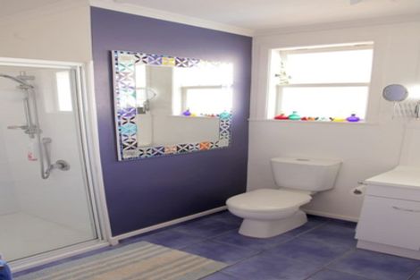 Photo of property in 44 Sarah Street, Waikawa Beach, Levin, 5573