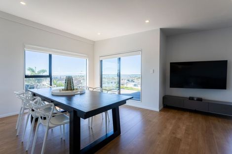 Photo of property in 40a Belmont Terrace, Milford, Auckland, 0620