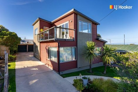 Photo of property in 11 Taylor Street, Brighton, Dunedin, 9035