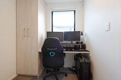 Photo of property in 2/3 Johnston Grove, Taita, Lower Hutt, 5011