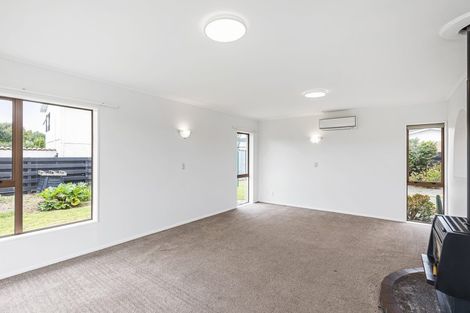 Photo of property in 1 Manawa Avenue, Raumati Beach, Paraparaumu, 5032