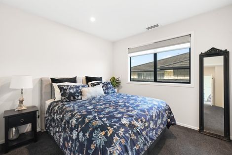 Photo of property in 8 Paiaka Place, Rototuna North, Hamilton, 3210