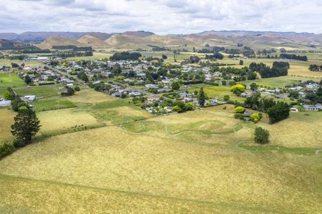 Photo of property in State Highway 2, Takapau, 4203