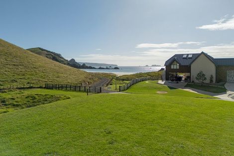 Photo of property in 99 Skippers Road, Opito Bay, Whitianga, 3592