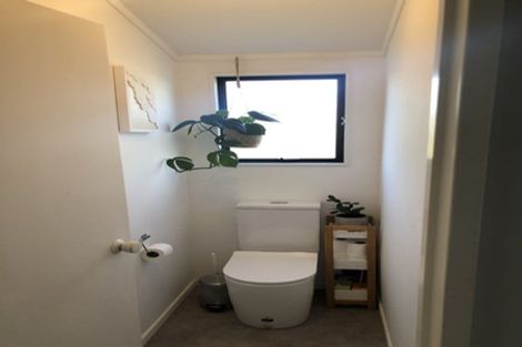 Photo of property in 18 Pelorus Street, Welcome Bay, Tauranga, 3112