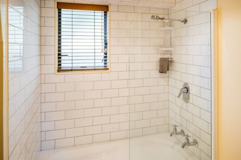 Photo of property in 44c Moana Road, Plimmerton, Porirua, 5026