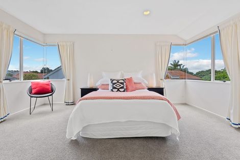 Photo of property in 1/3 Sylvan Park Avenue, Milford, Auckland, 0620