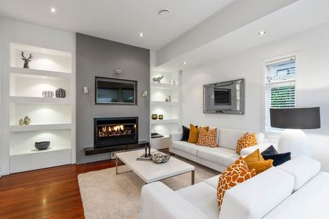 Photo of property in 1/7 Fentham Road, Hauraki, Auckland, 0622