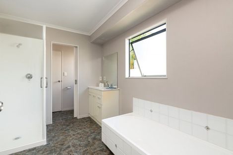 Photo of property in 26f Hartford Avenue, Papamoa Beach, Papamoa, 3118