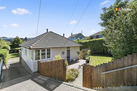 Photo of property in 4 Panmure Avenue, Calton Hill, Dunedin, 9012