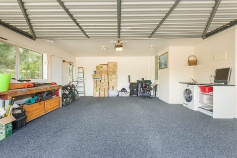 Photo of property in 24 Wendy Place, Heathcote Valley, Christchurch, 8022