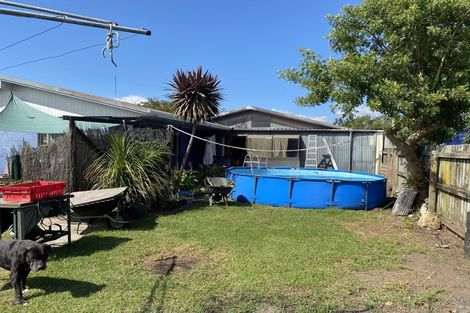 Photo of property in 3 Cholmondeley Crescent, Whitianga, 3510