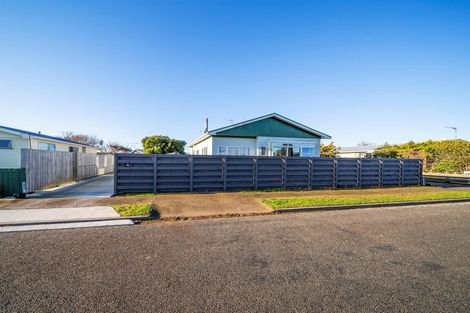 Photo of property in 20 Tawa Street, Hawera, 4610