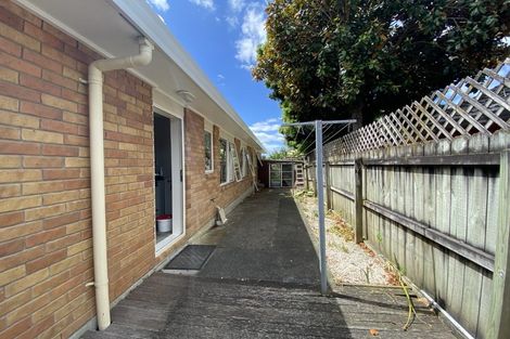 Photo of property in 8 Corfield Way, Burswood, Auckland, 2013