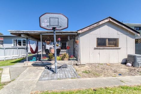 Photo of property in 30 Hillary Crescent, Maraenui, Napier, 4110
