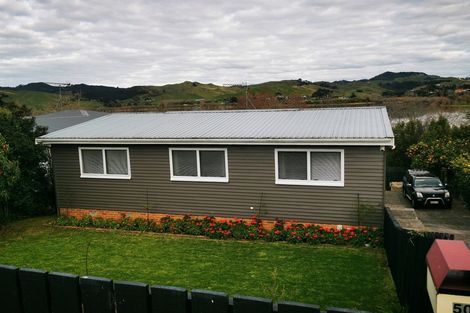 Photo of property in 50 Kimihia Road, Huntly, 3700