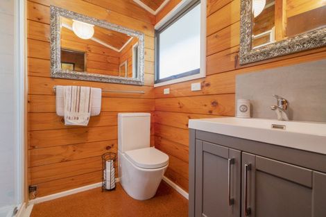 Photo of property in 46 Pepe Road, Tairua, 3508