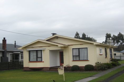 Photo of property in 30 Inverness Street, Dunollie, Runanga, 7803