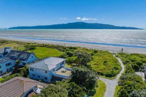 Photo of property in 159a Manly Street, Paraparaumu Beach, Paraparaumu, 5032
