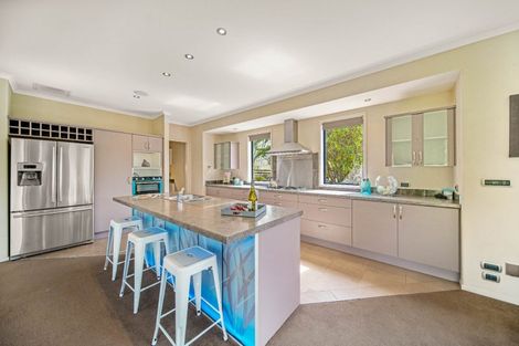 Photo of property in 131 Foster Road, Kumeu, 0891