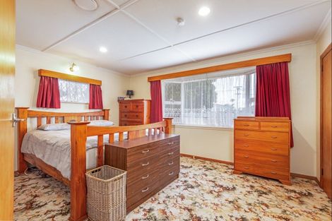 Photo of property in 176 Bridge Street, Bulls, 4818