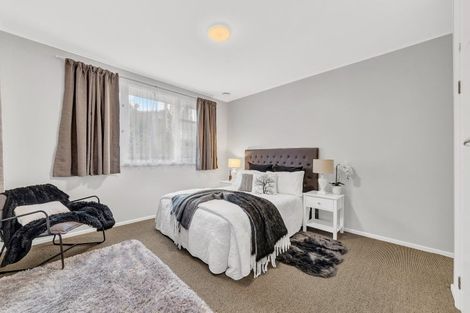 Photo of property in 180a Old Titirangi Road, New Lynn, Auckland, 0600