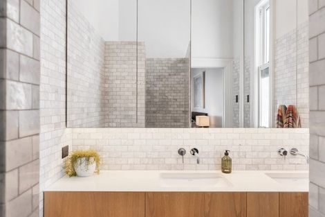 Photo of property in 215 Jervois Road, Herne Bay, Auckland, 1011