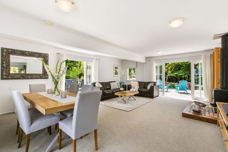 Photo of property in 59 Chatham Avenue, Paremoremo, Auckland, 0632