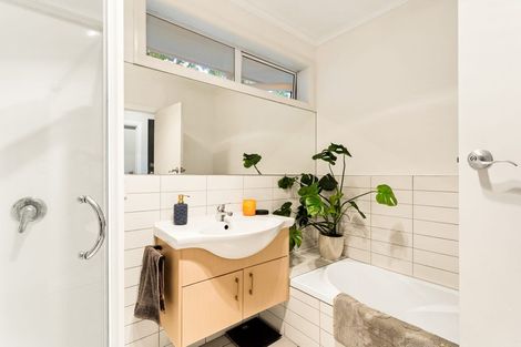 Photo of property in 84a Triangle Road, Massey, Auckland, 0614