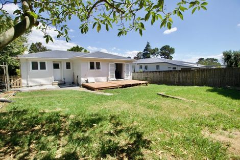 Photo of property in 79 Sabulite Road, Kelston, Auckland, 0602