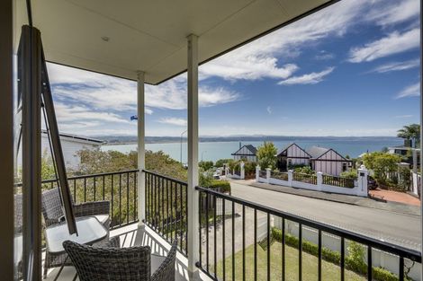 Photo of property in 125 Thompson Road, Bluff Hill, Napier, 4110