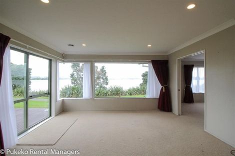Photo of property in 2/28 Carnoustie Drive, Wattle Downs, Auckland, 2103