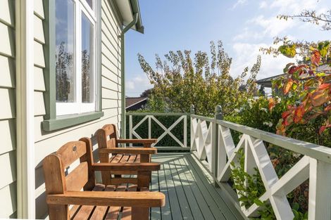 Photo of property in 10 Tamatea Road, Taupo, 3330
