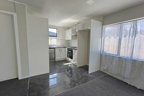 Photo of property in 21 Mon Desir Place, Manurewa, Auckland, 2102