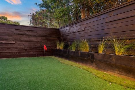 Photo of property in 61a Churchill Road, Murrays Bay, Auckland, 0630