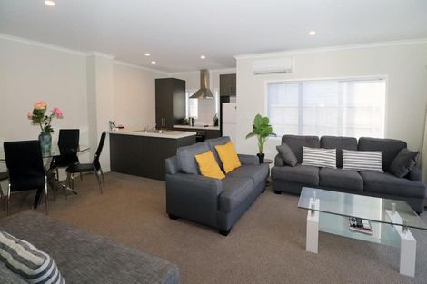 Photo of property in 1/5 Jones Crescent, Melville, Hamilton, 3206