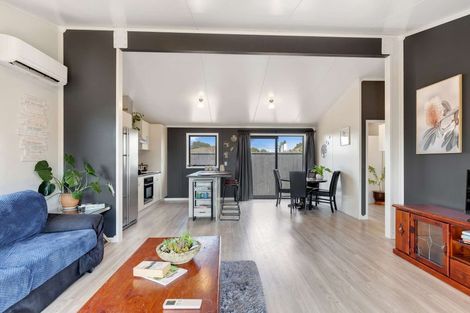 Photo of property in 3b Duff Crescent, Highbury, Palmerston North, 4412