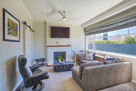 Photo of property in 401a Awatea Street, Akina, Hastings, 4122
