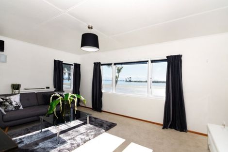 Photo of property in 63 Martin Street, Monaco, Nelson, 7011