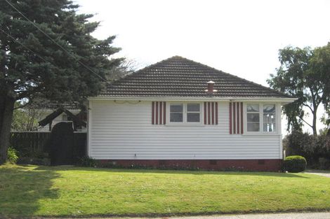 Photo of property in 22 Burns Street, Tawhero, Whanganui, 4501